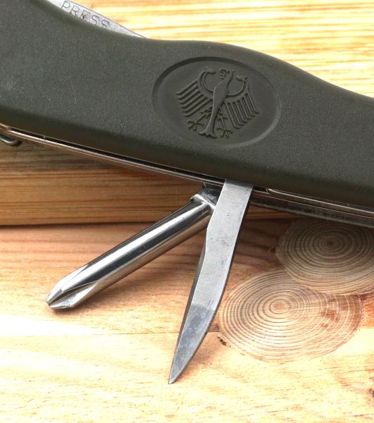 Original Bundeswehr Einhandmesser Victorinox BW Taschenmesser oliv Armeemesser