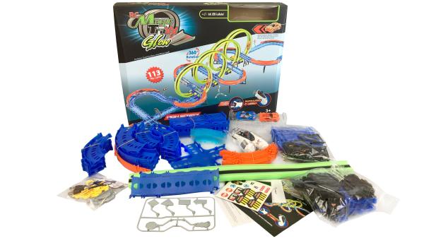 Amewi RC Magic Traxx Glow 113-teilig mit zwei Rennfahrzeugen Rennbahn Spielzeug