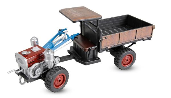 Amewi Retro-Traktor mit Rauch & Licht 4WD 1:12 RTR RC Modell ferngesteuert