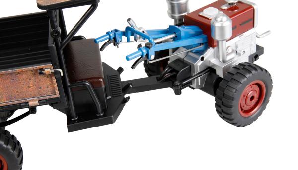 Amewi Retro-Traktor mit Rauch & Licht 4WD 1:12 RTR RC Modell ferngesteuert