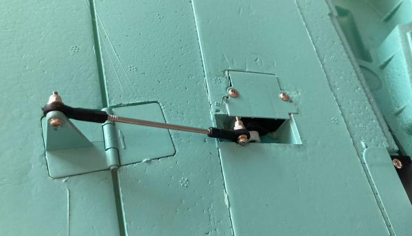 Amewi AMXFlight YAK-11 Military EPO 6S PNP camouflage RC Flugzeug Modell Militär