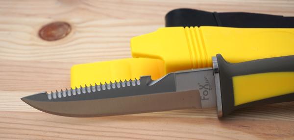 Outdoor Tauchermesser 3Cr13 Stahl Wellenschliff Gurtschneider Beinmesser Arm